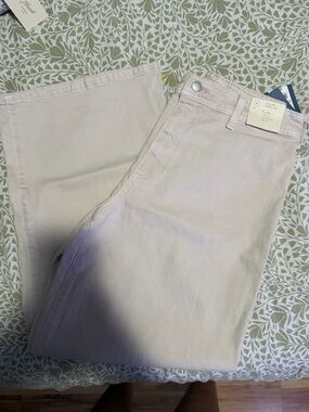 Women’s wide leg jeans
